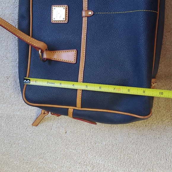 Dooney and Bourke blue pebbled leather bag - Picture 7 of 9